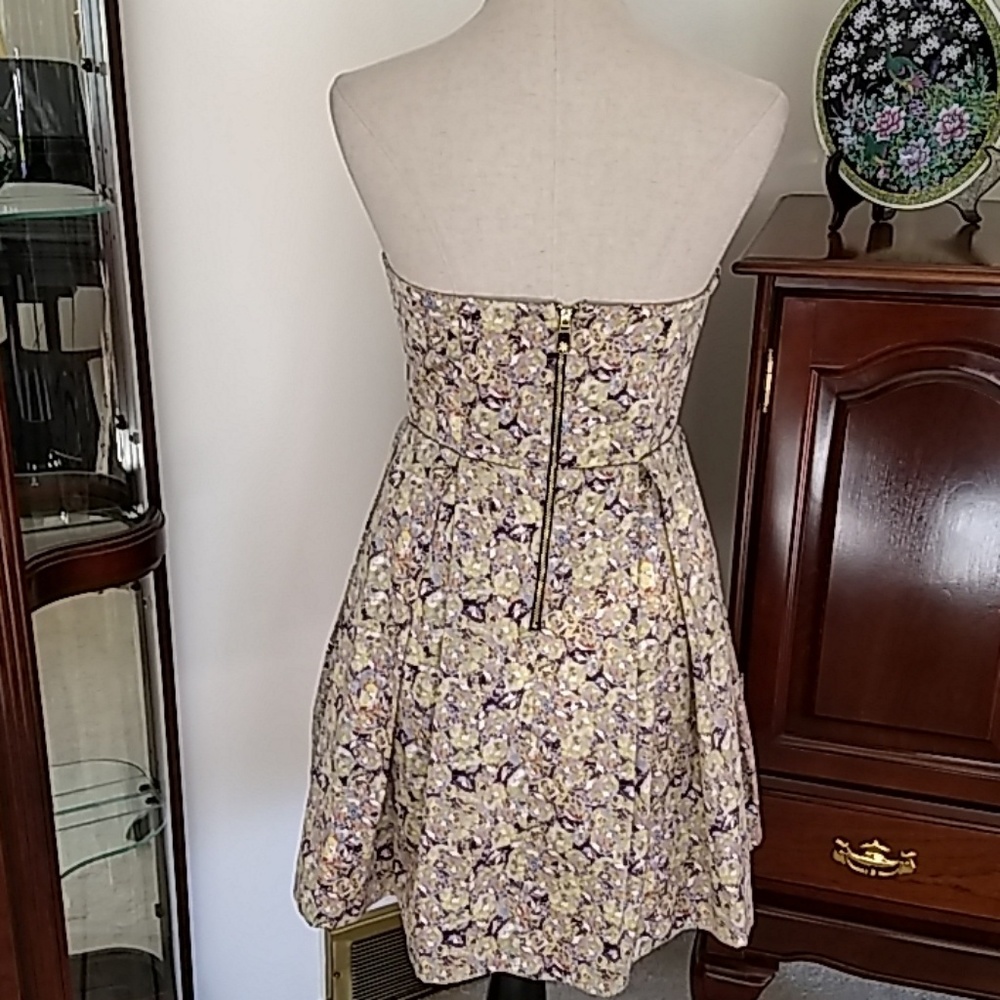 Kate Young Dress - Picture 3 of 8